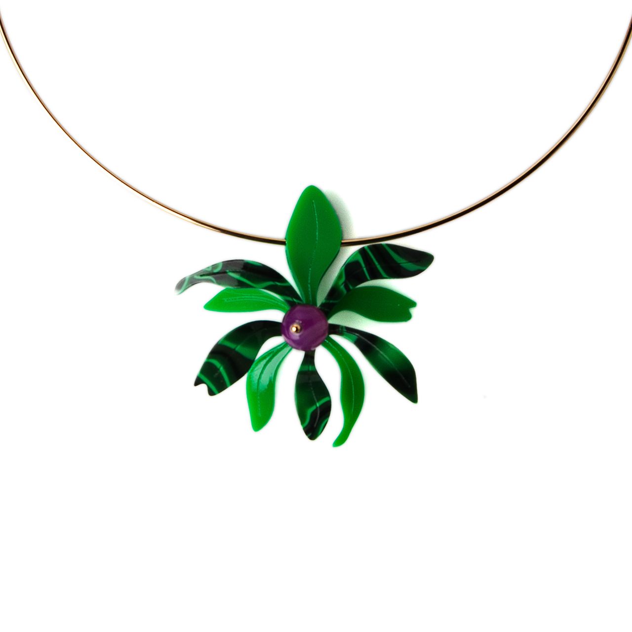 collar magnolia verde